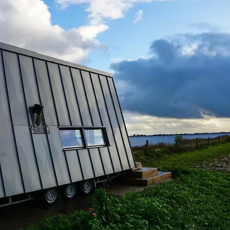 Slapen Op De Dijk - Tiny House Apartment Kraggenburg Exterior photo