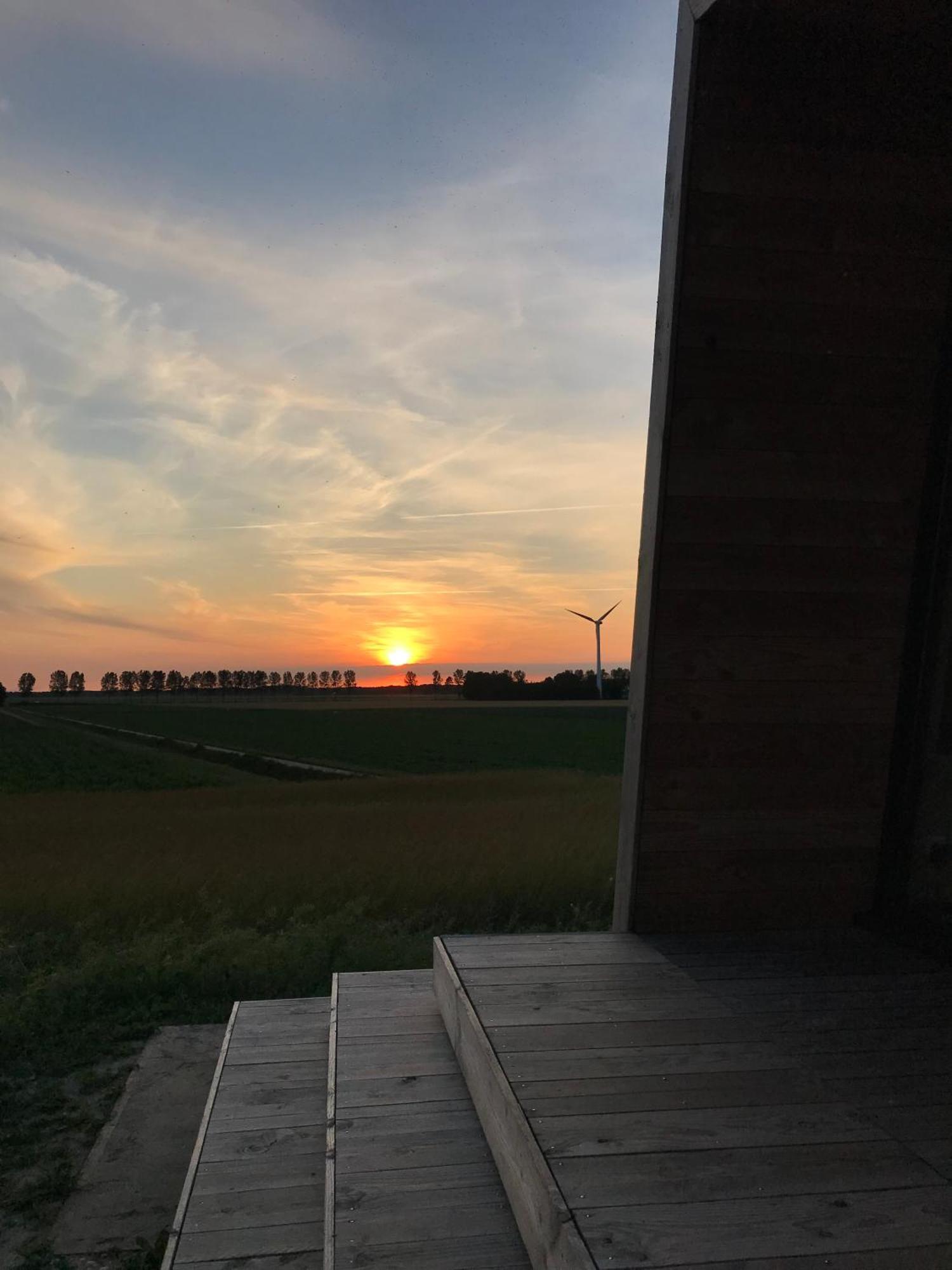 Appartement Slapen Op De Dijk - Tiny House Kraggenburg